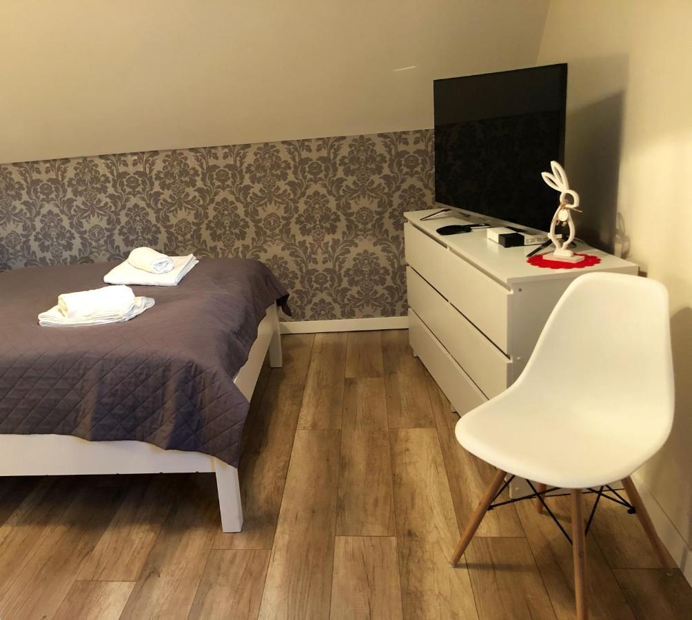 Dom Tkacki - Apartamenty - Pokoje - Jacuzzi Kudowa-Zdroj Dış mekan fotoğraf